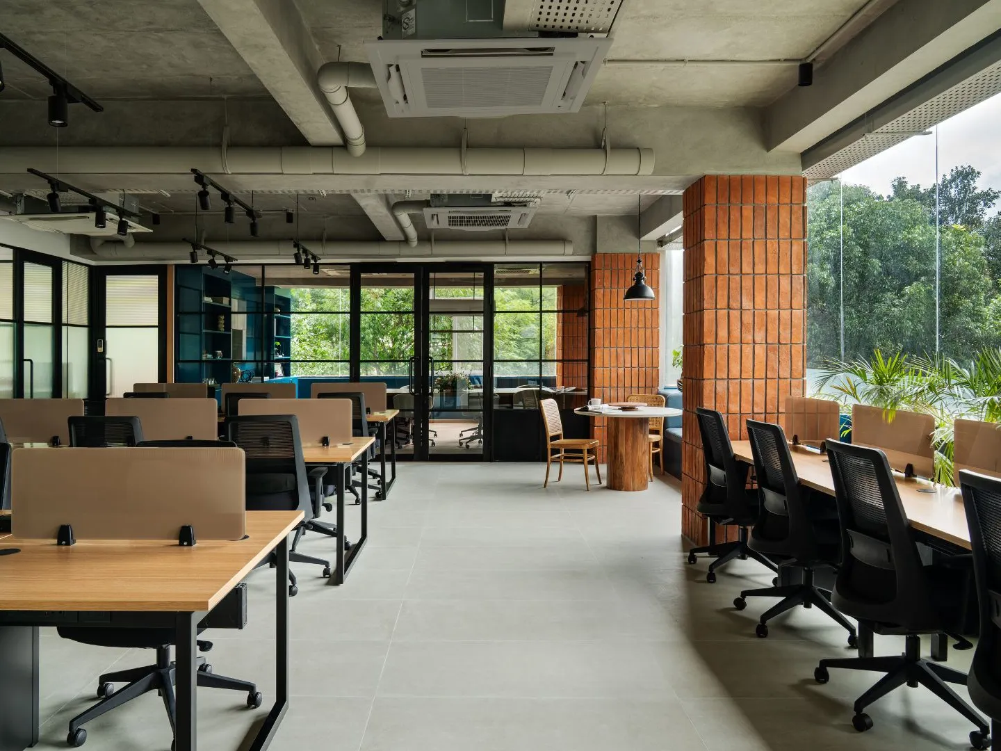 Modern Office Interior Design Ideas