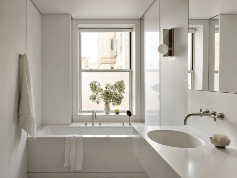 Luxury Bathroom Interior